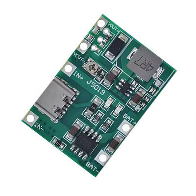 Typ-C USB 3.7V 9V 5V 2A Gleichspannungs-Gleichspannungsumrichter Board Mount Lithium-Li-Ionen 18650 Batterieladegerät 18650 Ladegerät Schritt-Boost-Stromversorgungsmodul